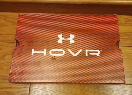 Женские белые кроссовки Under Armour