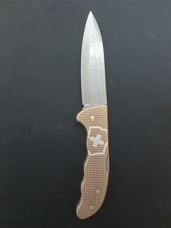 Нож Victorinox Hanter Pro Alox Damast 0.9410.j20