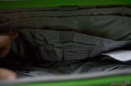 Новая сумка ярко-зеленого цвета