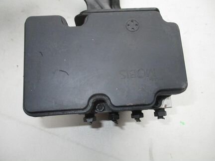 Блок ABS (насос) для Hyundai i30 2012-2017
