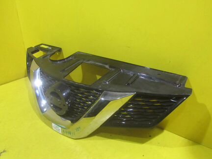 Решетка радиатора Nissan X-Trail t32 (15-17) 62310