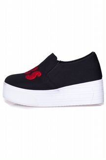 Слипоны новые Черные.Размеры 36-37,38-39