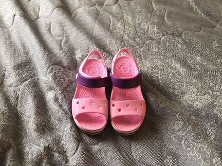 Босоножки crocs на девочку