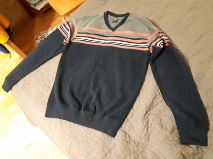 Мужской свитер