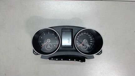 Щиток приборов (приборная панель) Volkswagen Golf