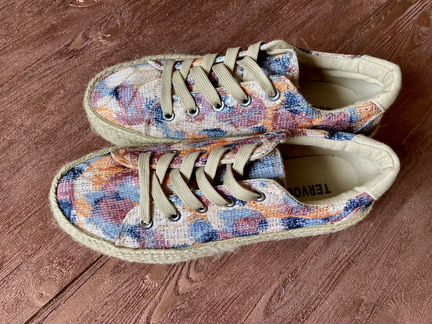 Стильные кеды