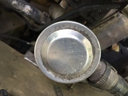 Клапан рециркуляции ог 06B131351A vw passat b5