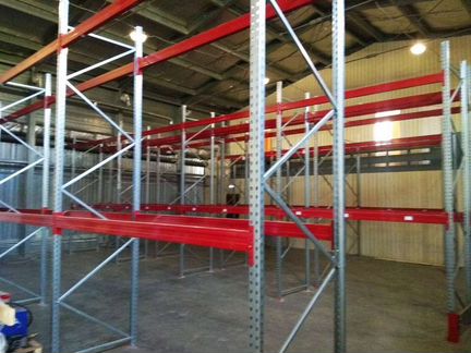 Склад-офис, 270 м²