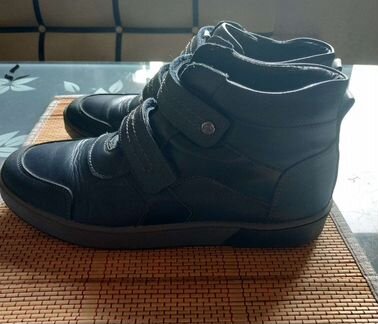 Ботинки демисезонные р. 39 б/у