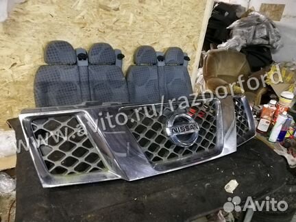 Решетка радиатора Nissan Navara D40 Pathfinder R51