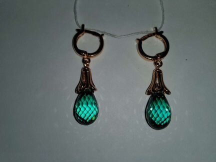 Серьги сапфир меняет цвет:золото 585 на серебре 92