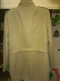 Пальто в хорошем состоянии на размер 42-46