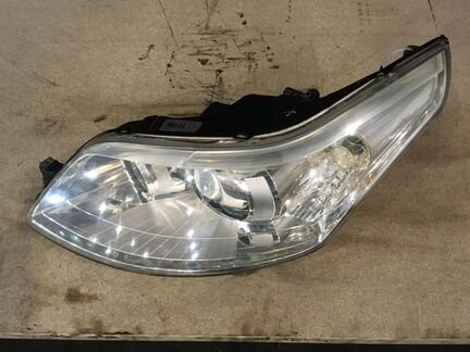 Фара левая Citroen C4 (ксенон)