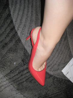 Туфли на каблуке новые