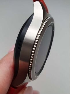Часы Samsung Gear S3 classic