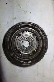 Маховик Volkswagen Golf 6 5K1 caxa