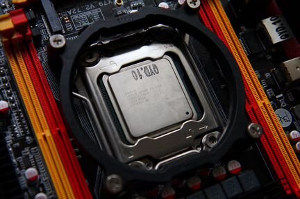Комплект LGA2011: X79 + Xeon E5-2640 + 8/16GB DDR3