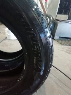 Зимние шины 235*65*17