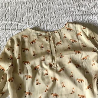 Блузка с лисичками