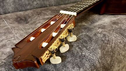 Классическая гитара M.Nobe