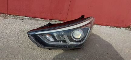 Фара левая ксенон Hyundai Santa Fe 3 15-19