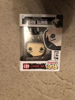 Funko pop mr robot white rose