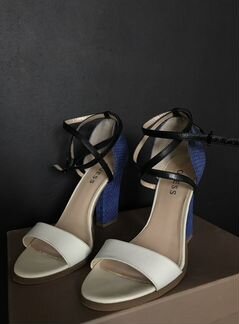 Кожаные босоножки guess р.36.5