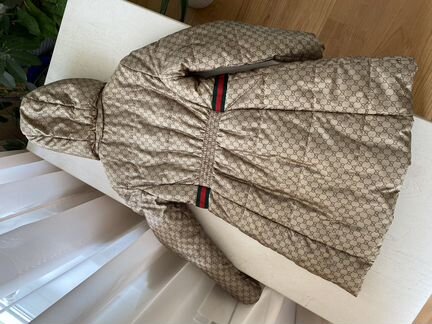 Демисезонное пальто Gucci 8 лет