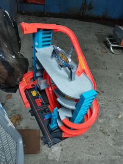 Продаю б/у трэк Hot Wheels