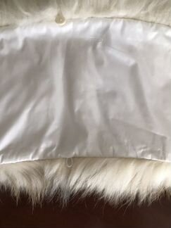 Воротник из меха енота