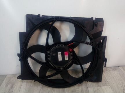 Вентилятор радиатора BMW 3 / E90 / E91 / E92 / E93
