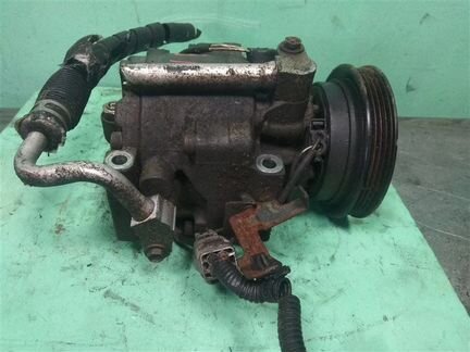 Компрессор кондиционера Toyota Corolla AE100 4EFE