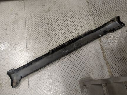 Накладка правого порога Infiniti M35 Y50 2006-2008