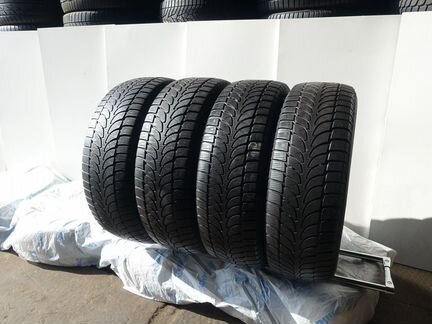 235 55 17 Bridgestone Blizzak LM-80 Evo r 17 EZJ