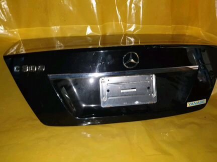 Крышка багажника Mercedes w204 c180 W204