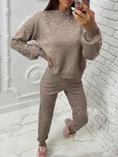 Спортивный костюм женский