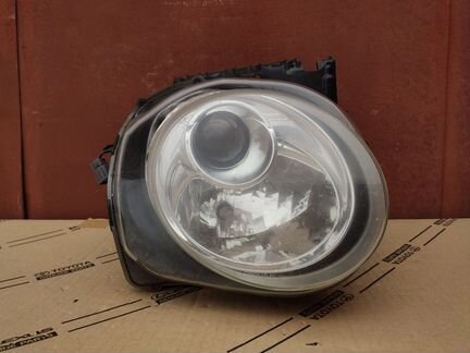 Фара Nissan Juke правая ксенон оригинал