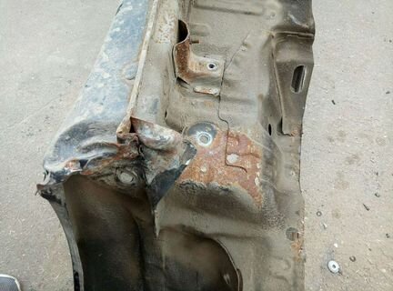 Порог правый Mitsubishi Pajero Sport 2