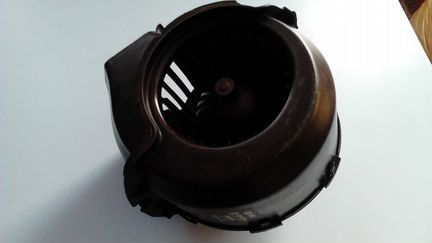 Мотор Вентилятор отопителя для audi 80/T4