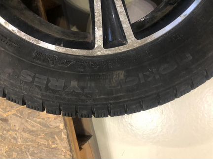 Зимние шины Nokian Nordman r15 на литых дисках