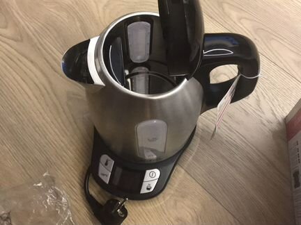Новый. Электрочайник Tefal Express KI240D30