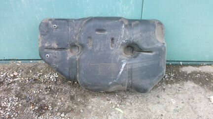 Бензобак ниссан примьера р-12