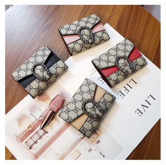 Новый (в упаковке) Кошелек чёрный и красный