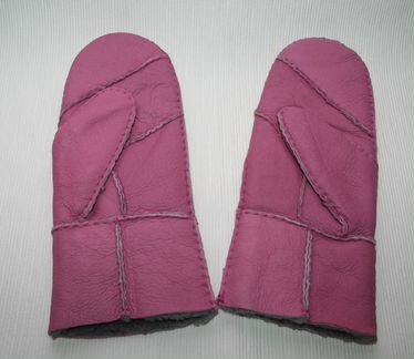 Новые варежки из натуральной овчины с котиками