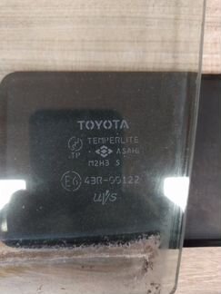 Стекло двери задней заднее левое Toyota Rav4 XA30