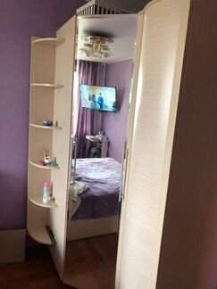 Шкаф угловой