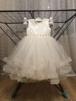 Платье нарядное