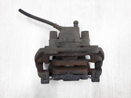 Суппорт тормозной Mercedes S - Class W221 642.930