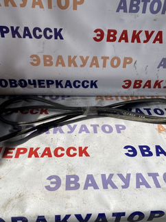 Резинка заднего стекла митсубиси лансер 10