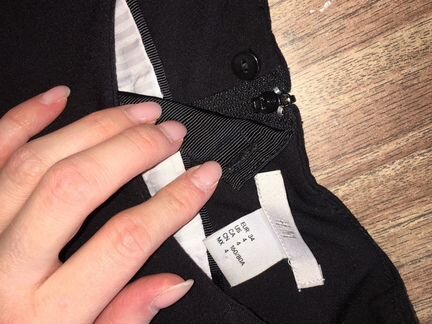 Платье черное h&m eur34